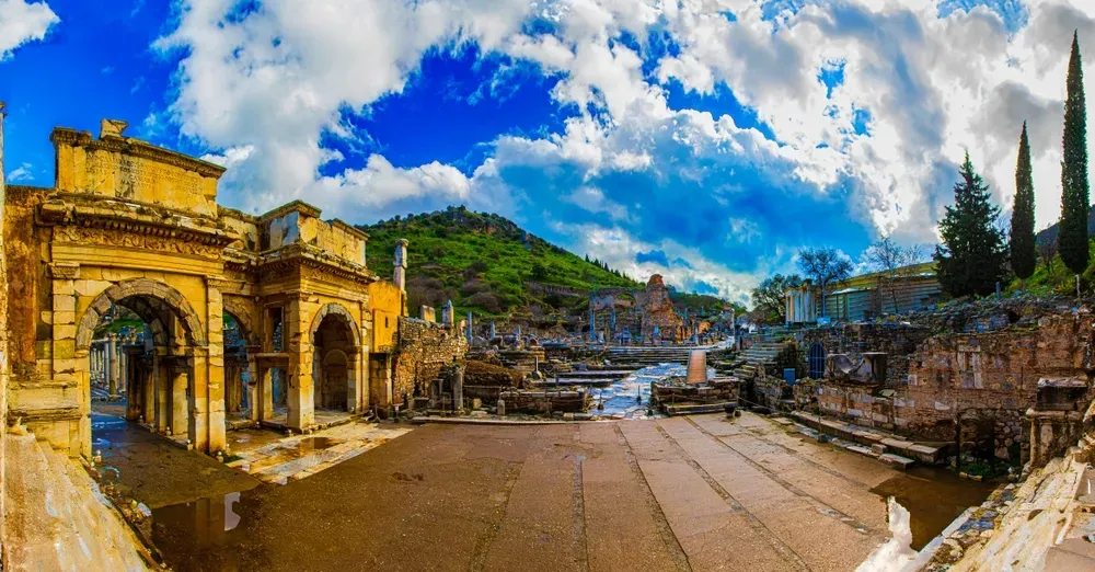 Best Ephesus Shore Excursions from Kusadasi (2026 Guide)